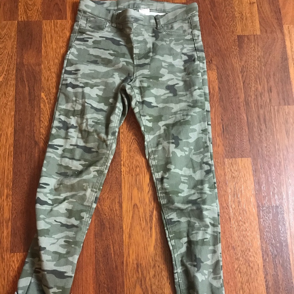 Cute Camo Pants/jeans